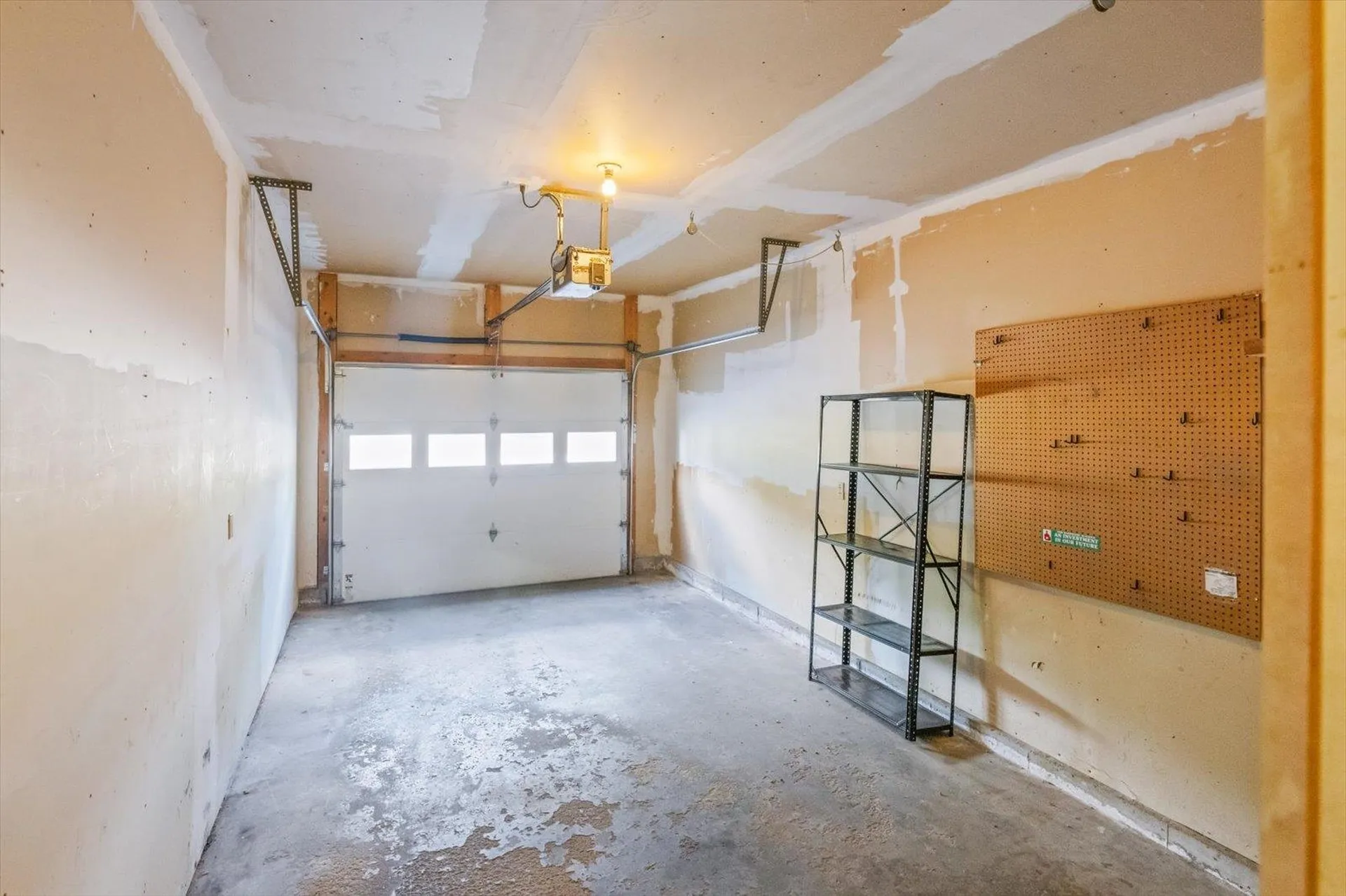 24 West Ridge Drive Peterborough NH 03458