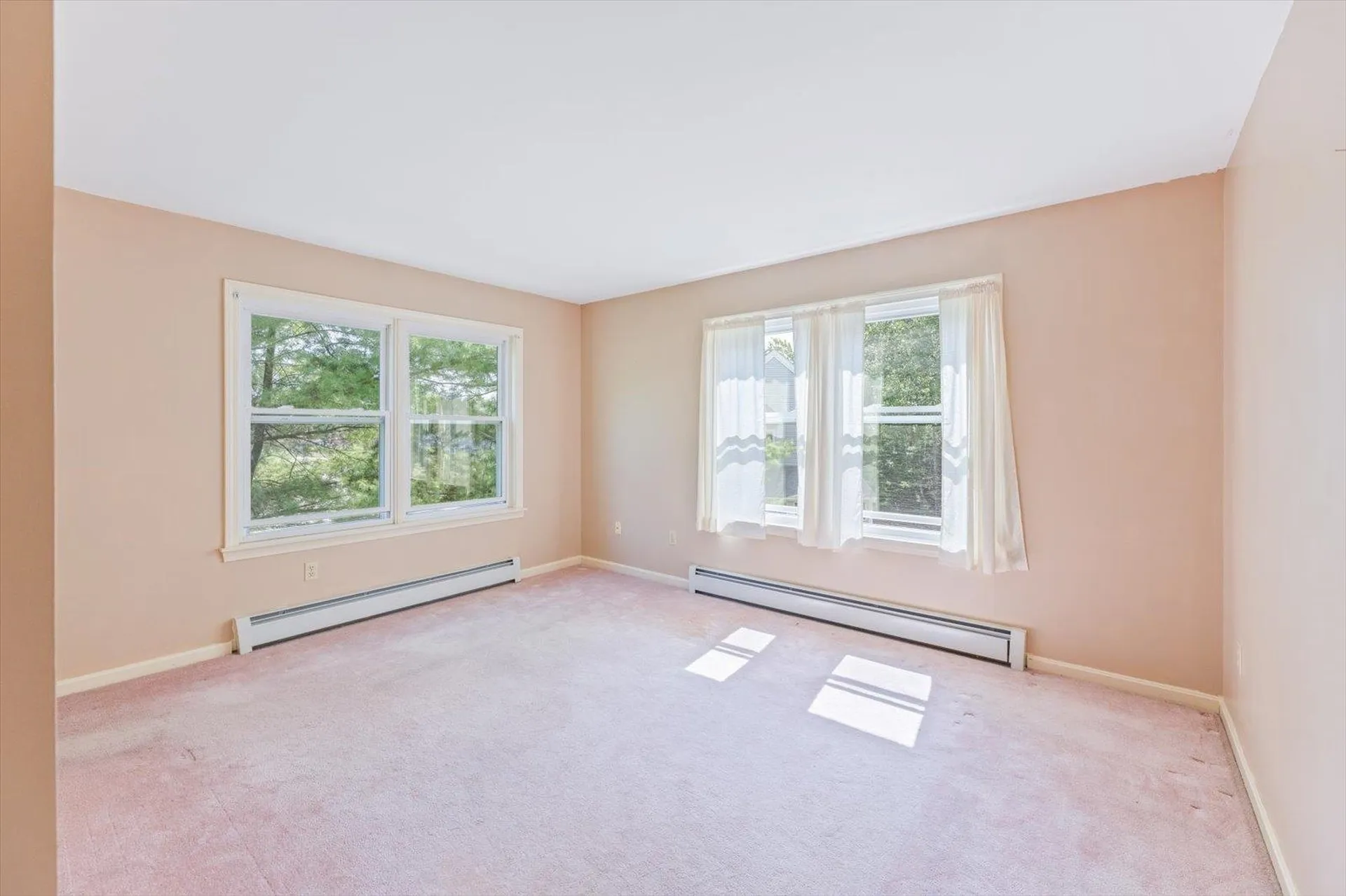 24 West Ridge Drive Peterborough NH 03458