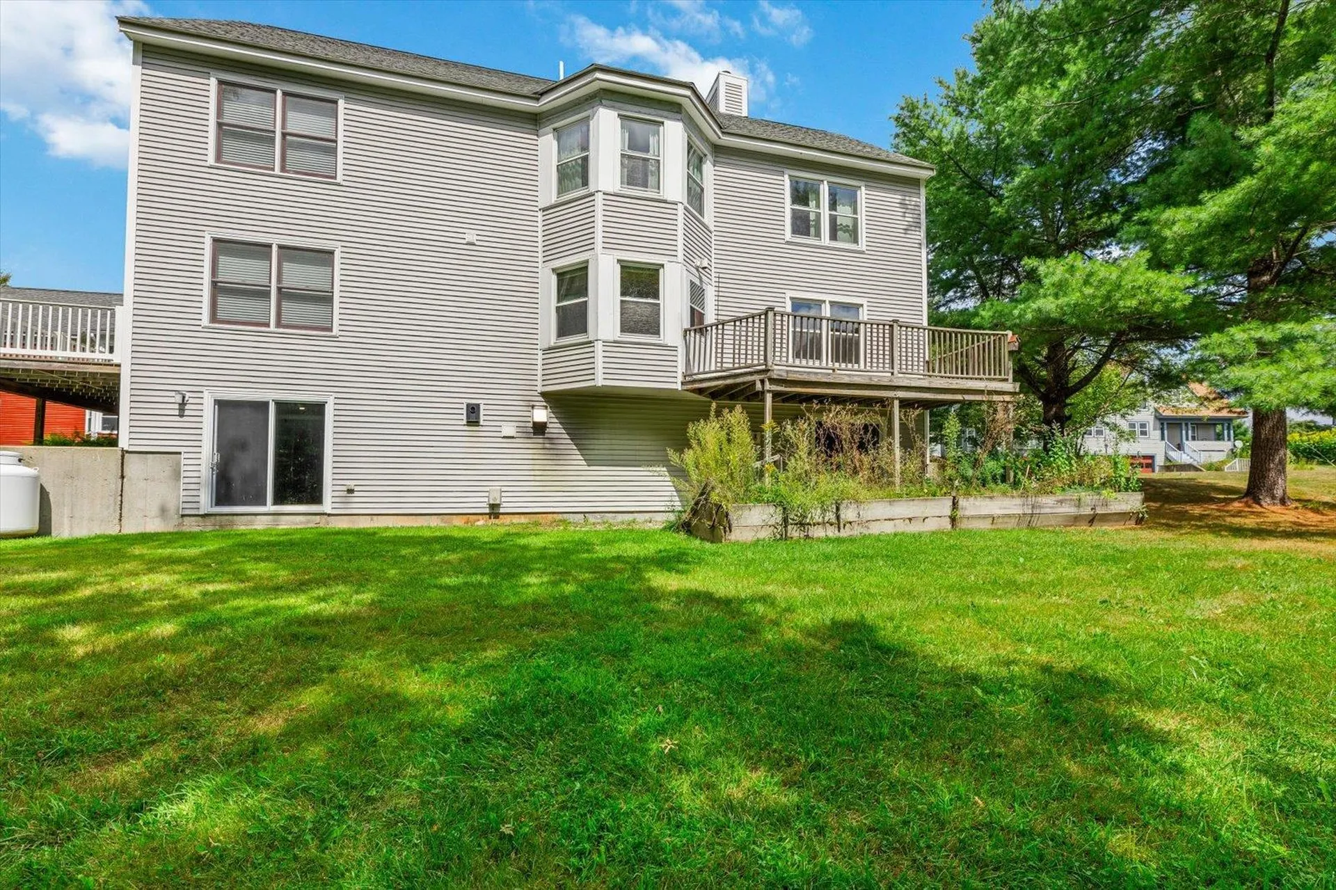 24 West Ridge Drive Peterborough NH 03458