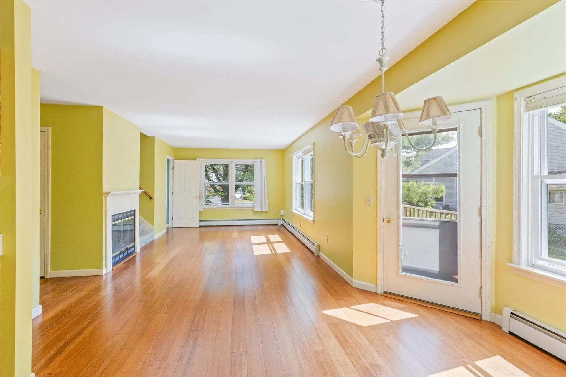 24 West Ridge Drive Peterborough NH 03458