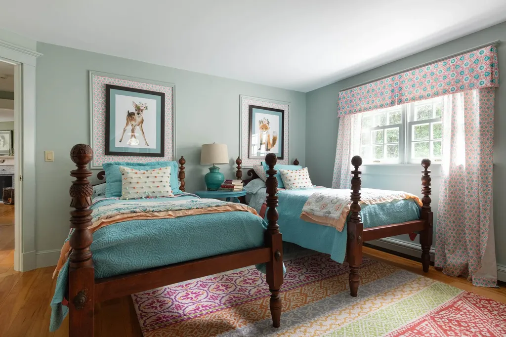 8 Old Seabury Road York ME 03909