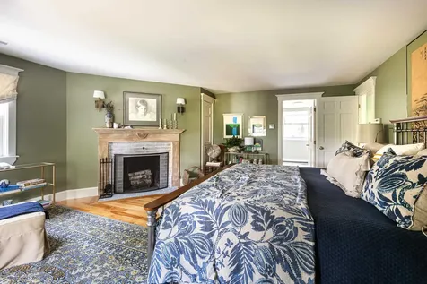 8 Old Seabury Road York ME 03909