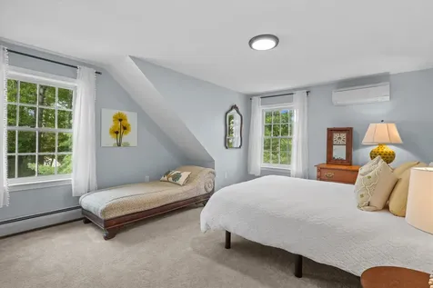 2761 Lake Shore Road Gilford NH 03249