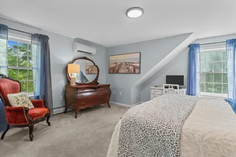 2761 Lake Shore Road Gilford NH 03249