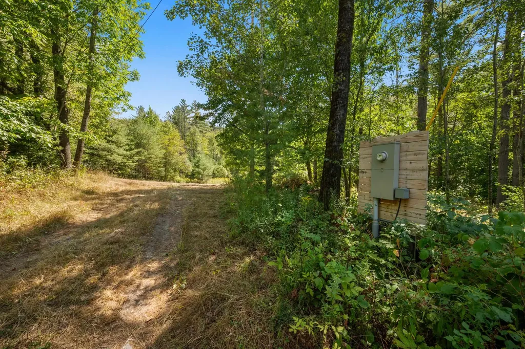 74-44 Slate Ledge Road Littleton NH 03561