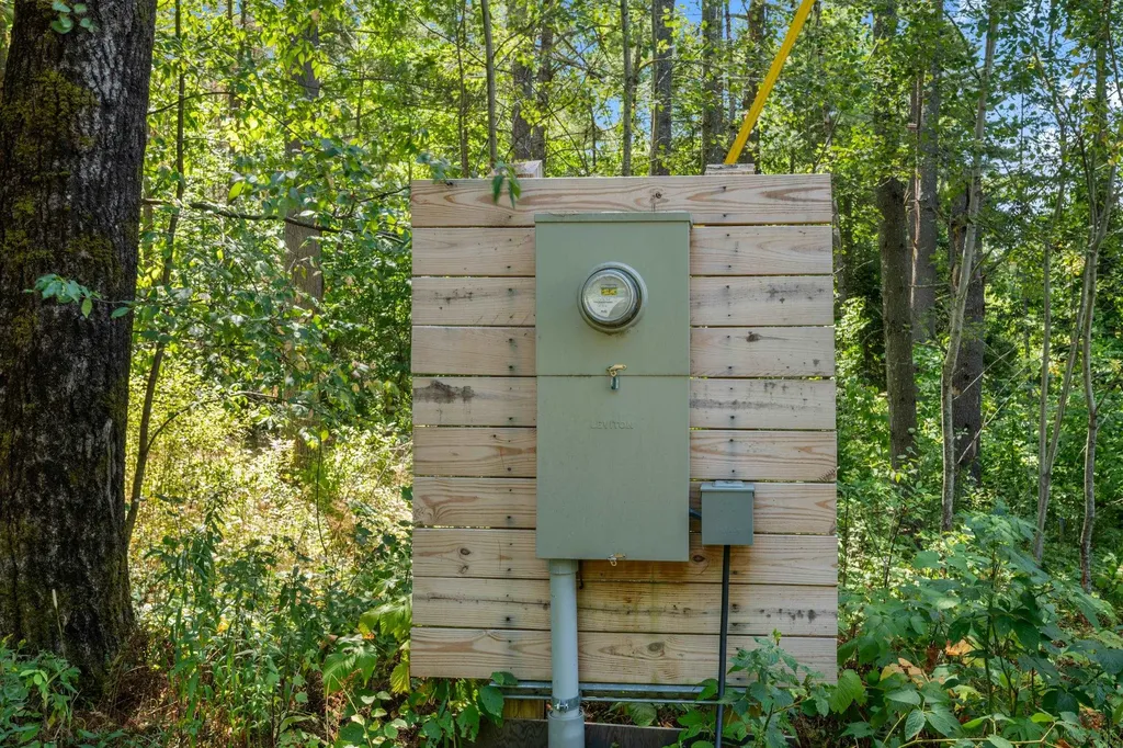 74-44 Slate Ledge Road Littleton NH 03561