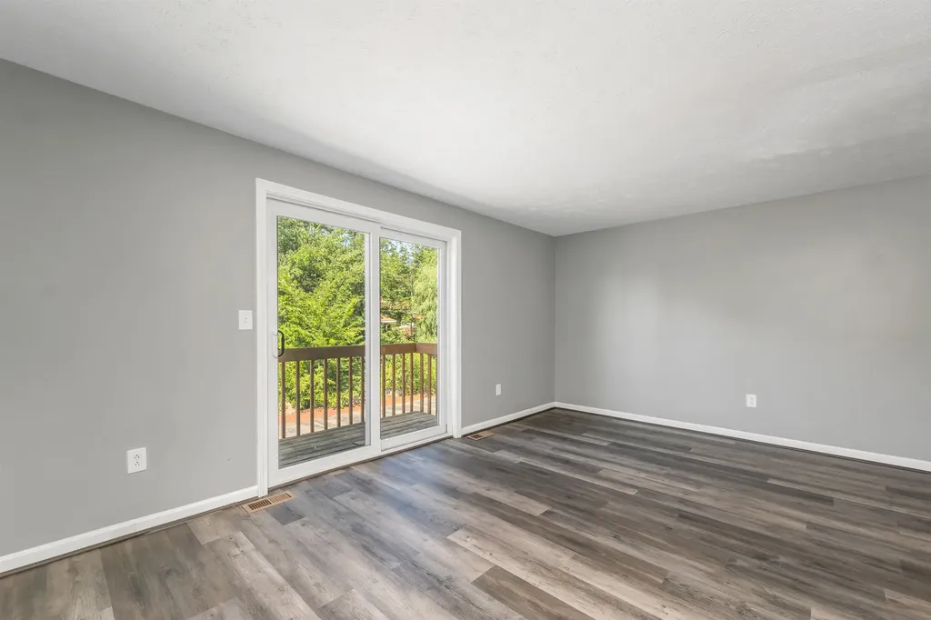 112 Weston Road Manchester NH 03103