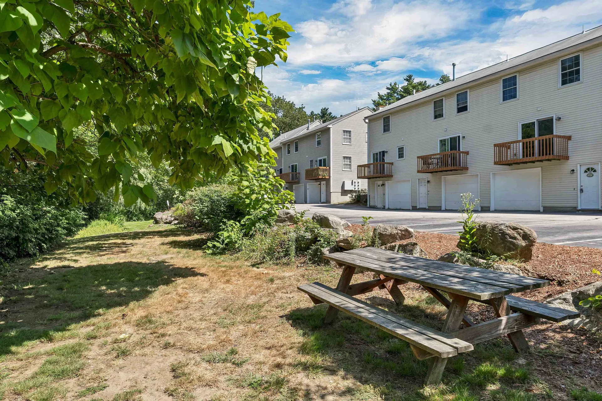 112 Weston Road Manchester NH 03103