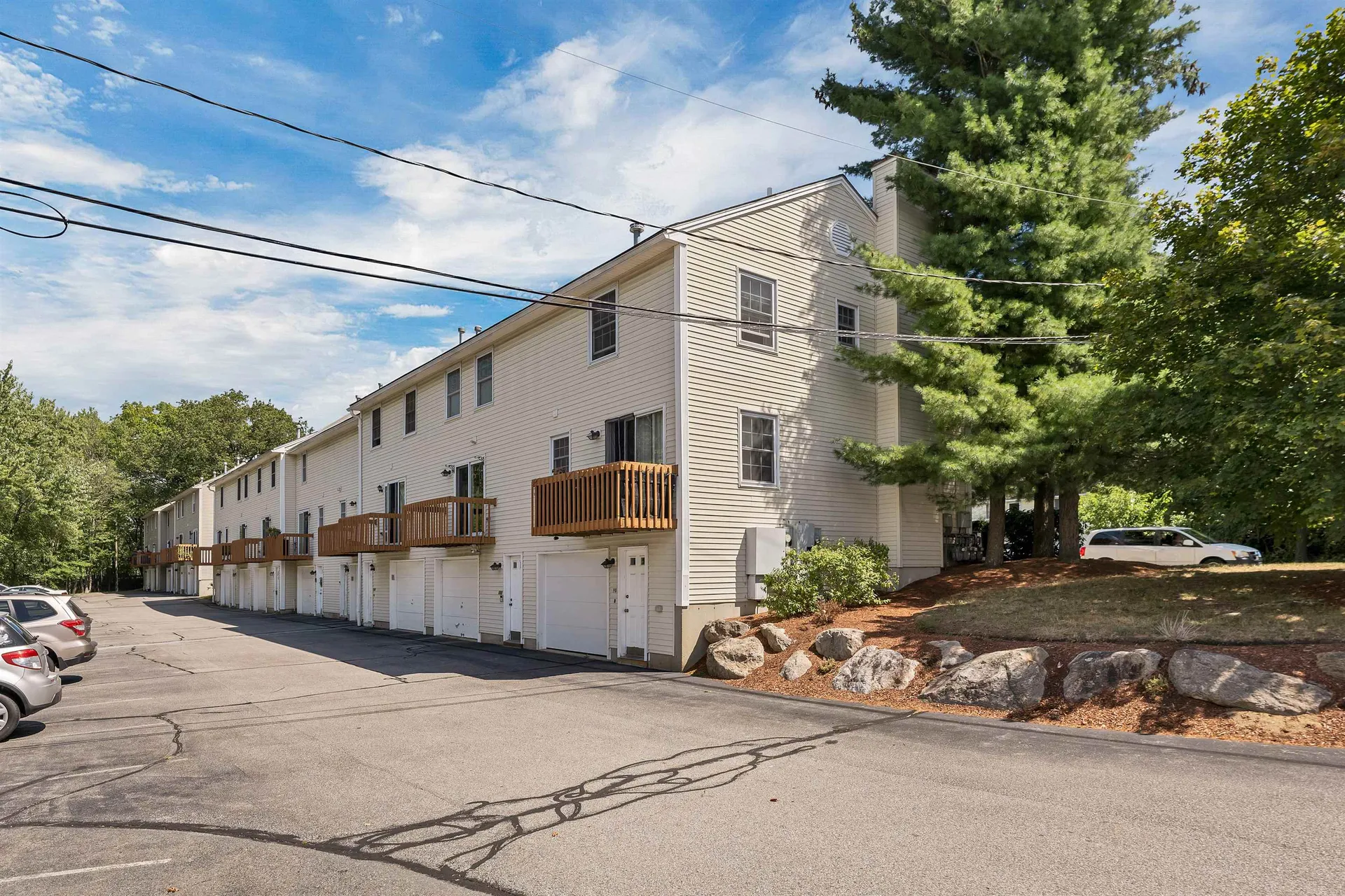 112 Weston Road Manchester NH 03103