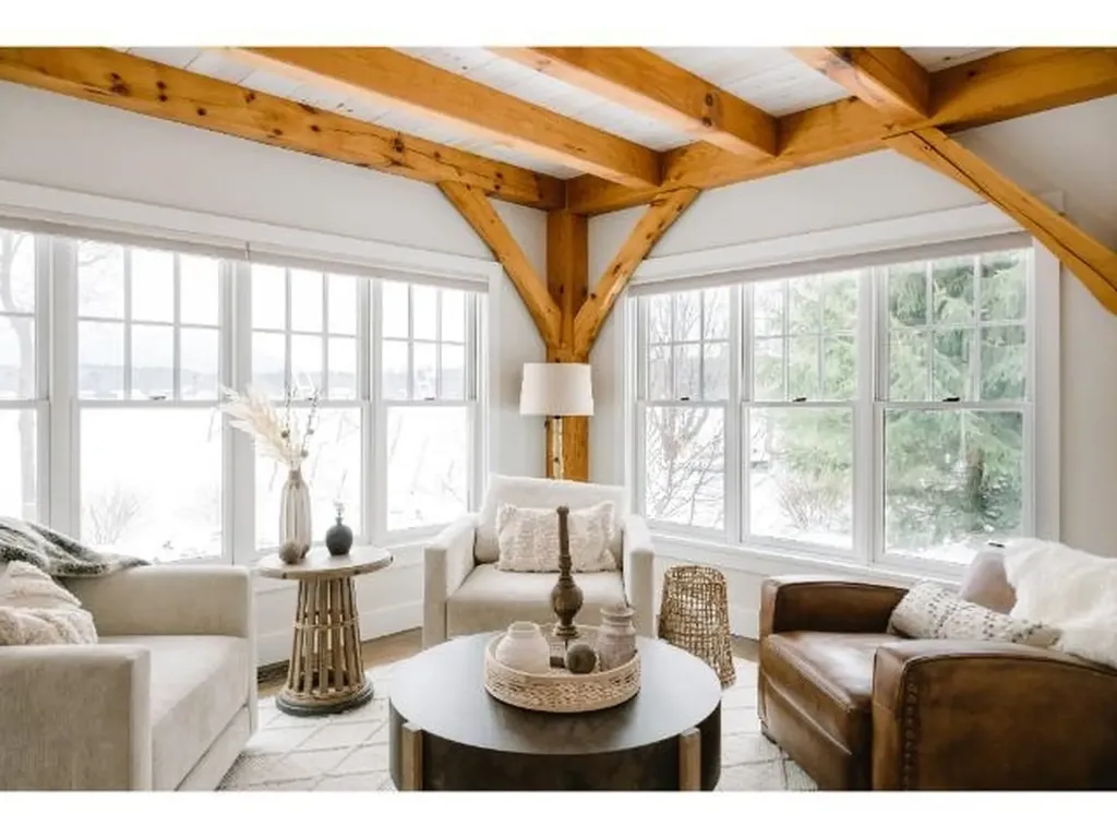 24 Dew Point Lane Center Harbor NH 03226