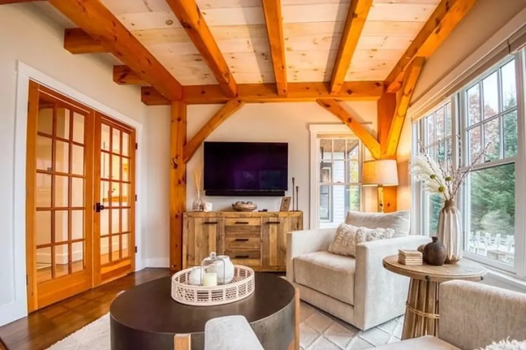 24 Dew Point Lane Center Harbor NH 03226