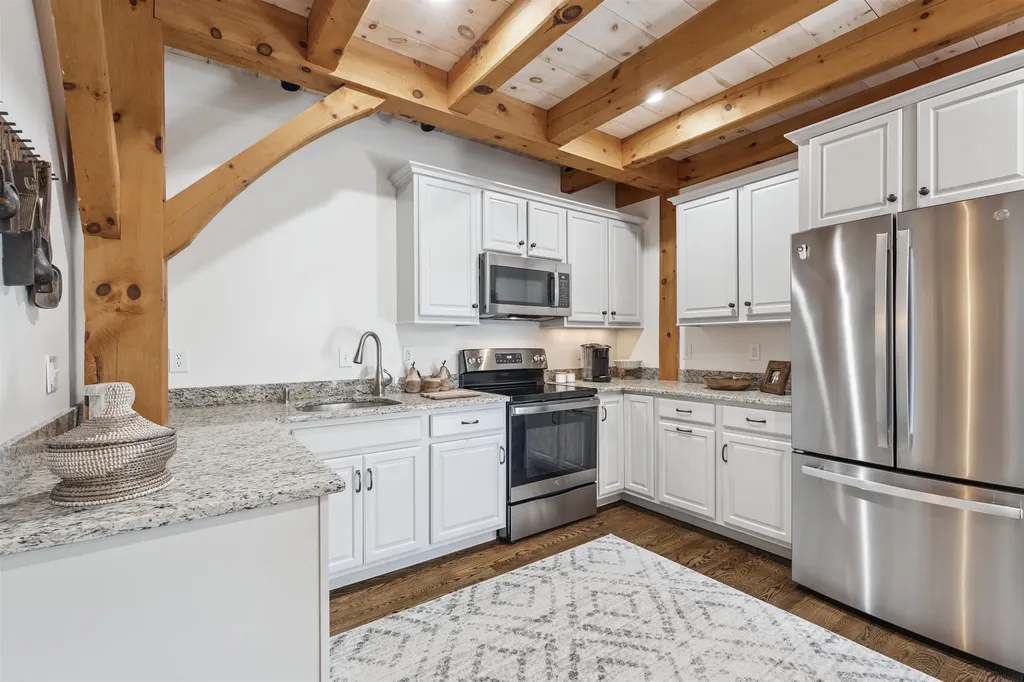 24 Dew Point Lane Center Harbor NH 03226