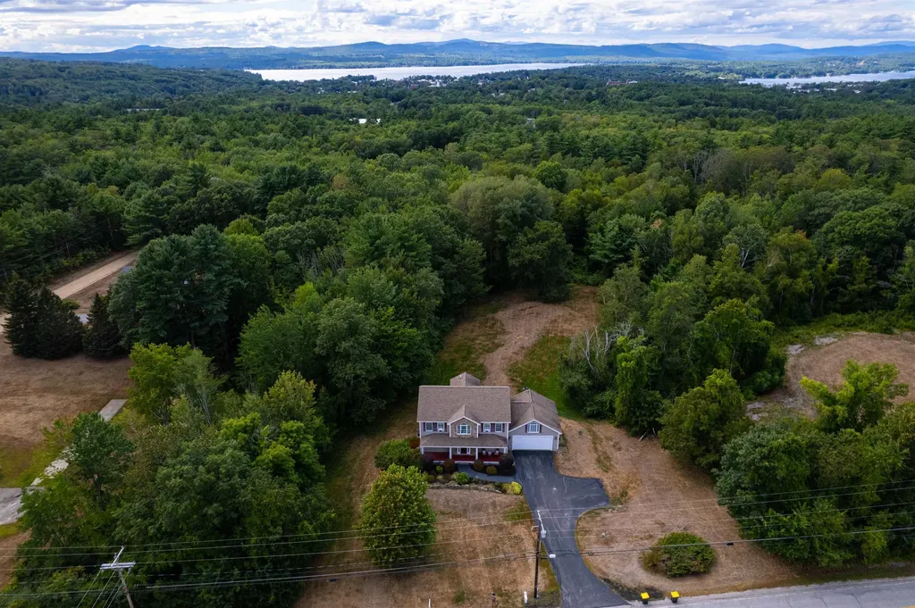 165 Country Club Road Laconia NH 03246