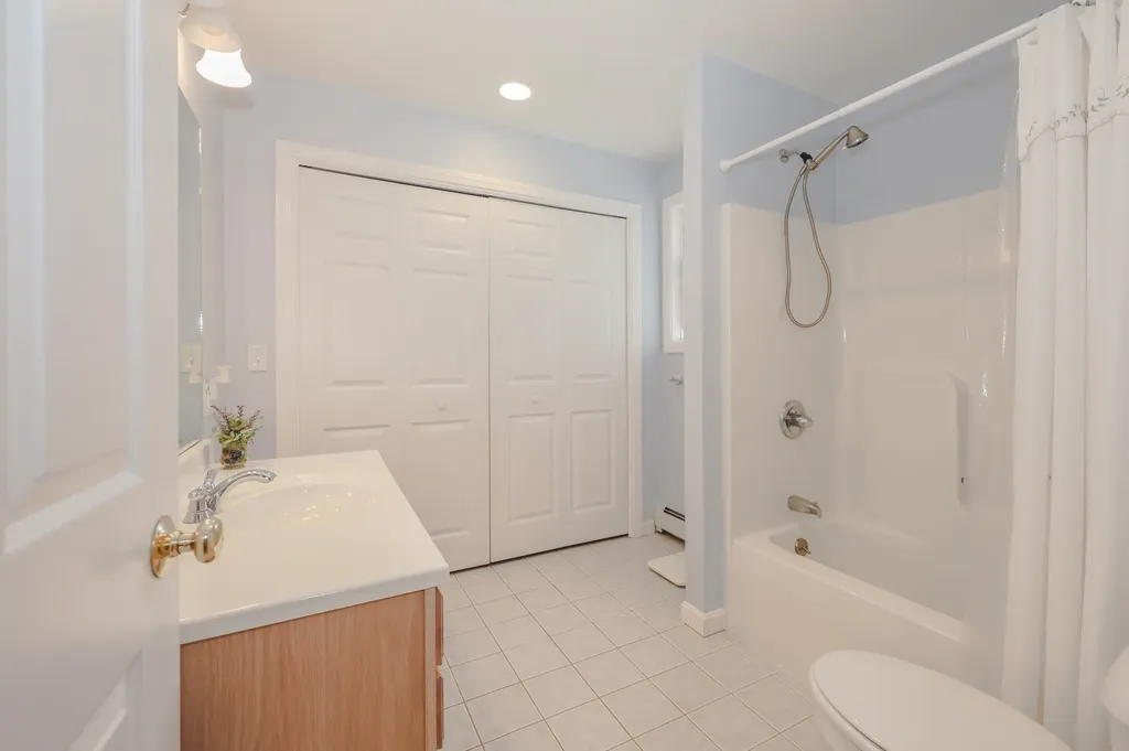 165 Country Club Road Laconia NH 03246