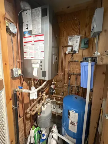 559 Stratton Road Hardwick VT 05843