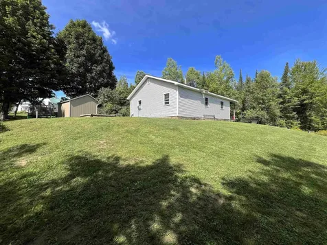 559 Stratton Road Hardwick VT 05843