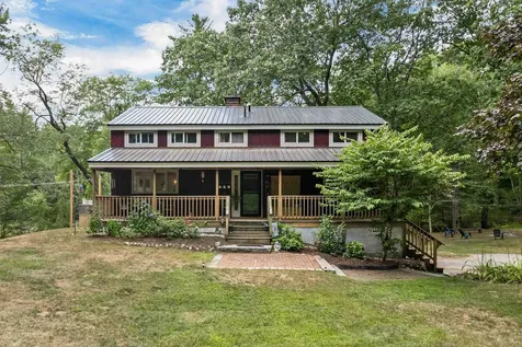 106 Smoke Street Nottingham NH 03290