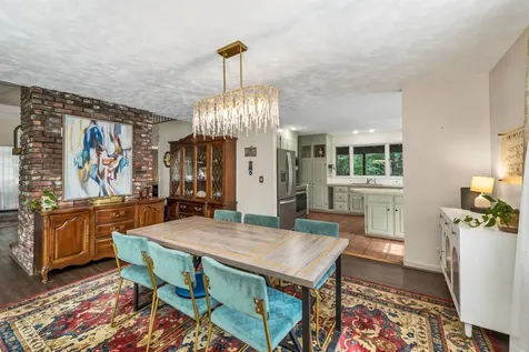 106 Smoke Street Nottingham NH 03290