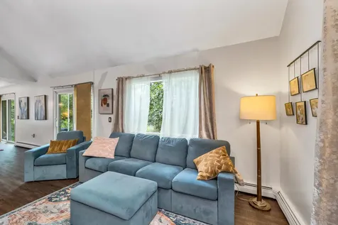 106 Smoke Street Nottingham NH 03290