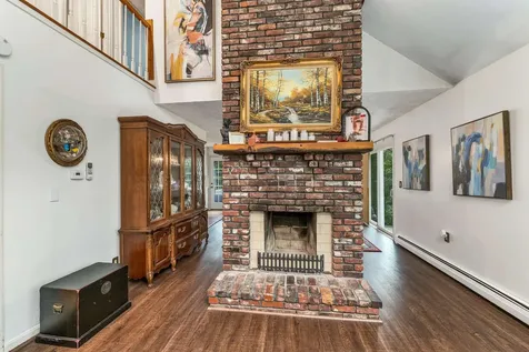 106 Smoke Street Nottingham NH 03290