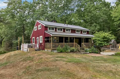 106 Smoke Street Nottingham NH 03290