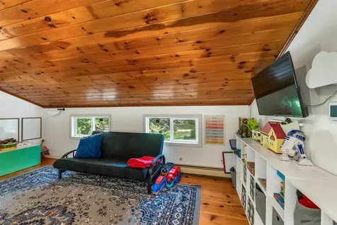 106 Smoke Street Nottingham NH 03290