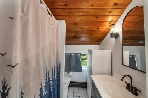 106 Smoke Street Nottingham NH 03290