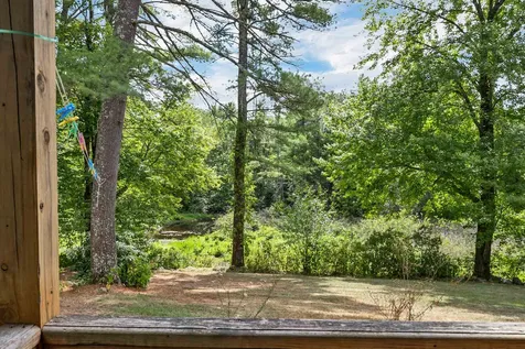 106 Smoke Street Nottingham NH 03290