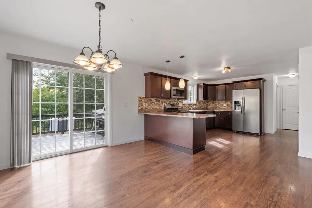 62 Hilbren Road Weare NH 03281