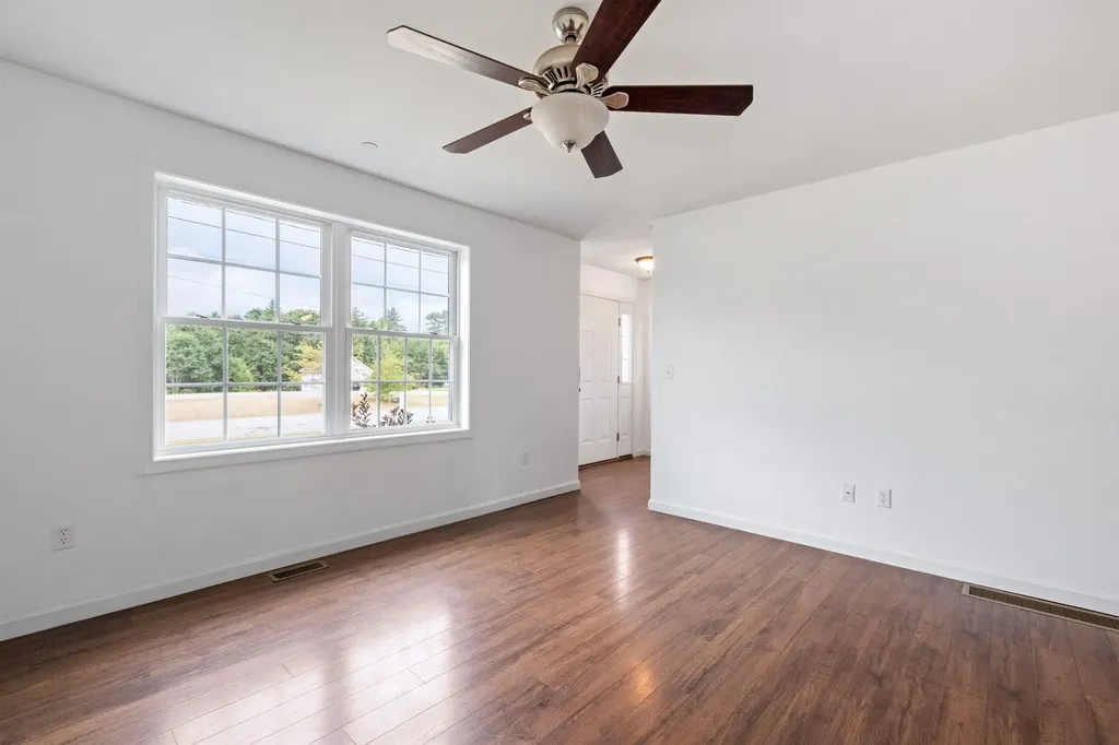 62 Hilbren Road Weare NH 03281