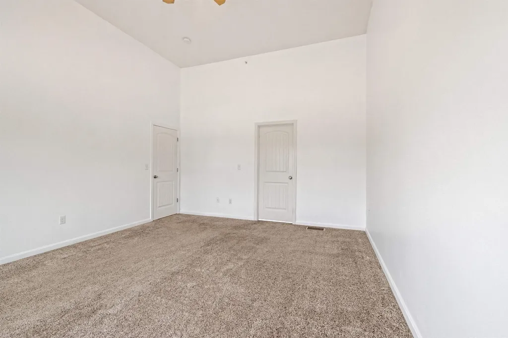 62 Hilbren Road Weare NH 03281