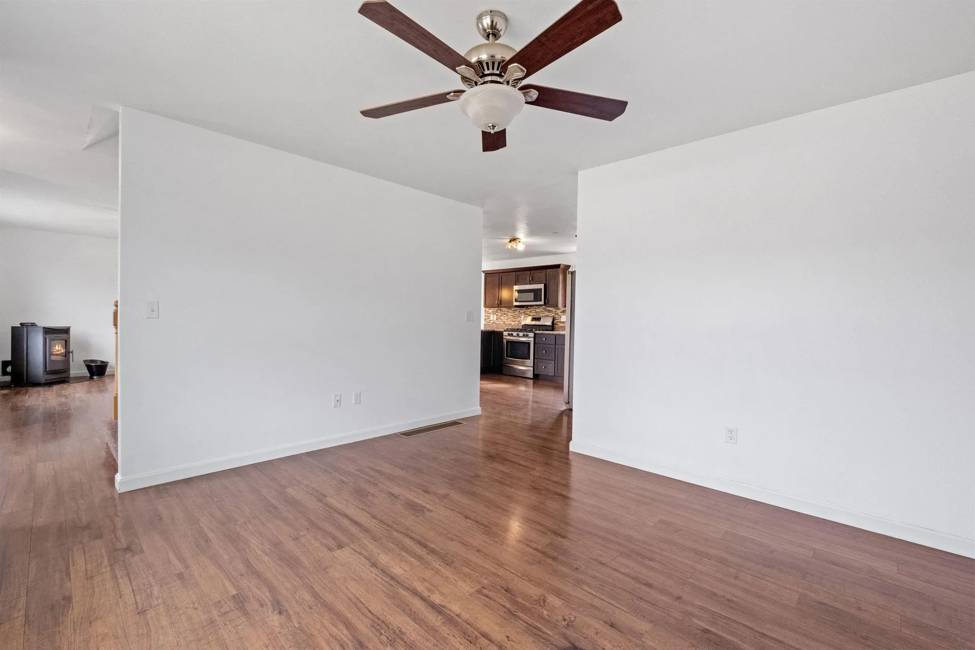 62 Hilbren Road Weare NH 03281