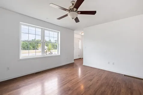 62 Hilbren Road Weare NH 03281