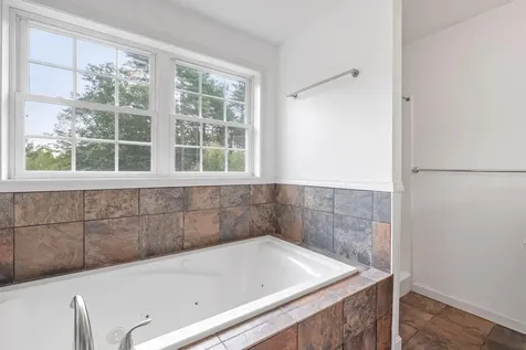 62 Hilbren Road Weare NH 03281