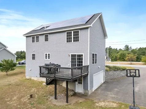 62 Hilbren Road Weare NH 03281
