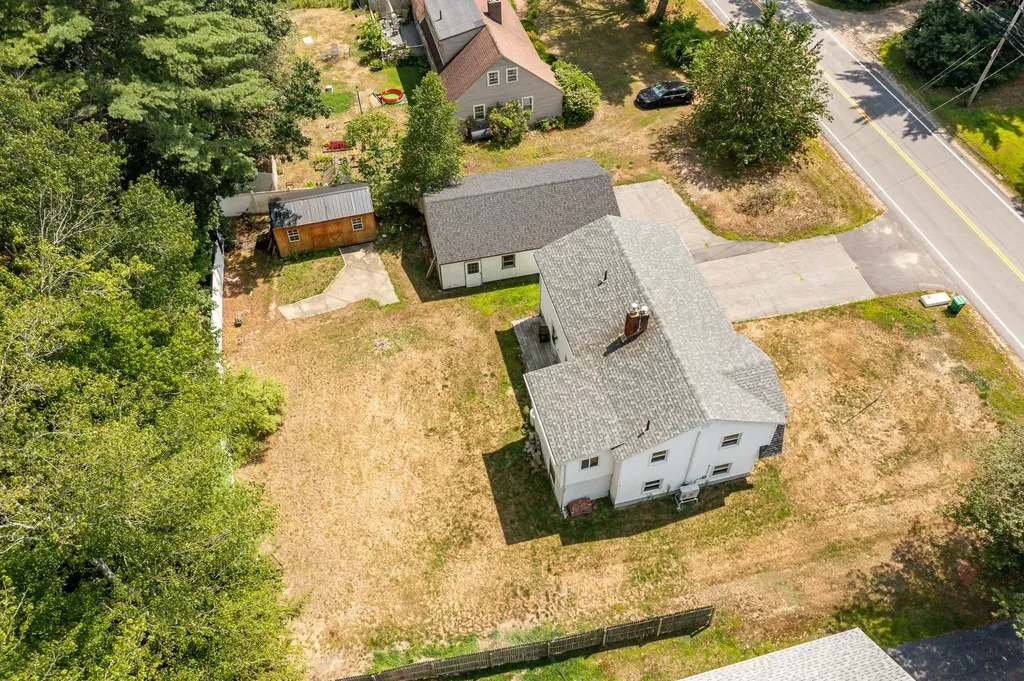 92 Old Dover Road Rochester NH 03867
