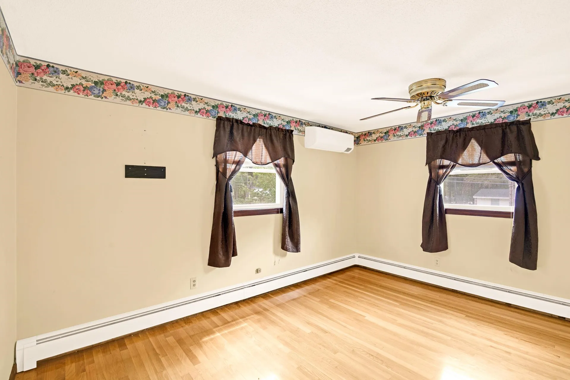 92 Old Dover Road Rochester NH 03867