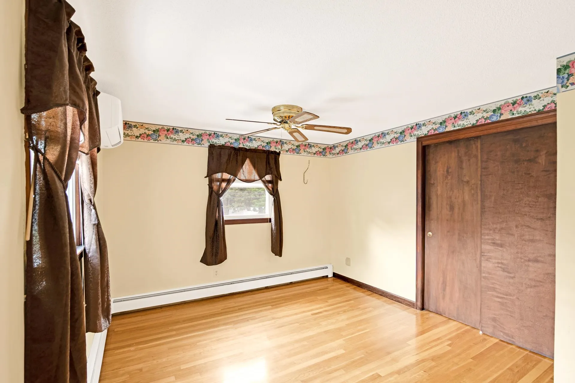 92 Old Dover Road Rochester NH 03867