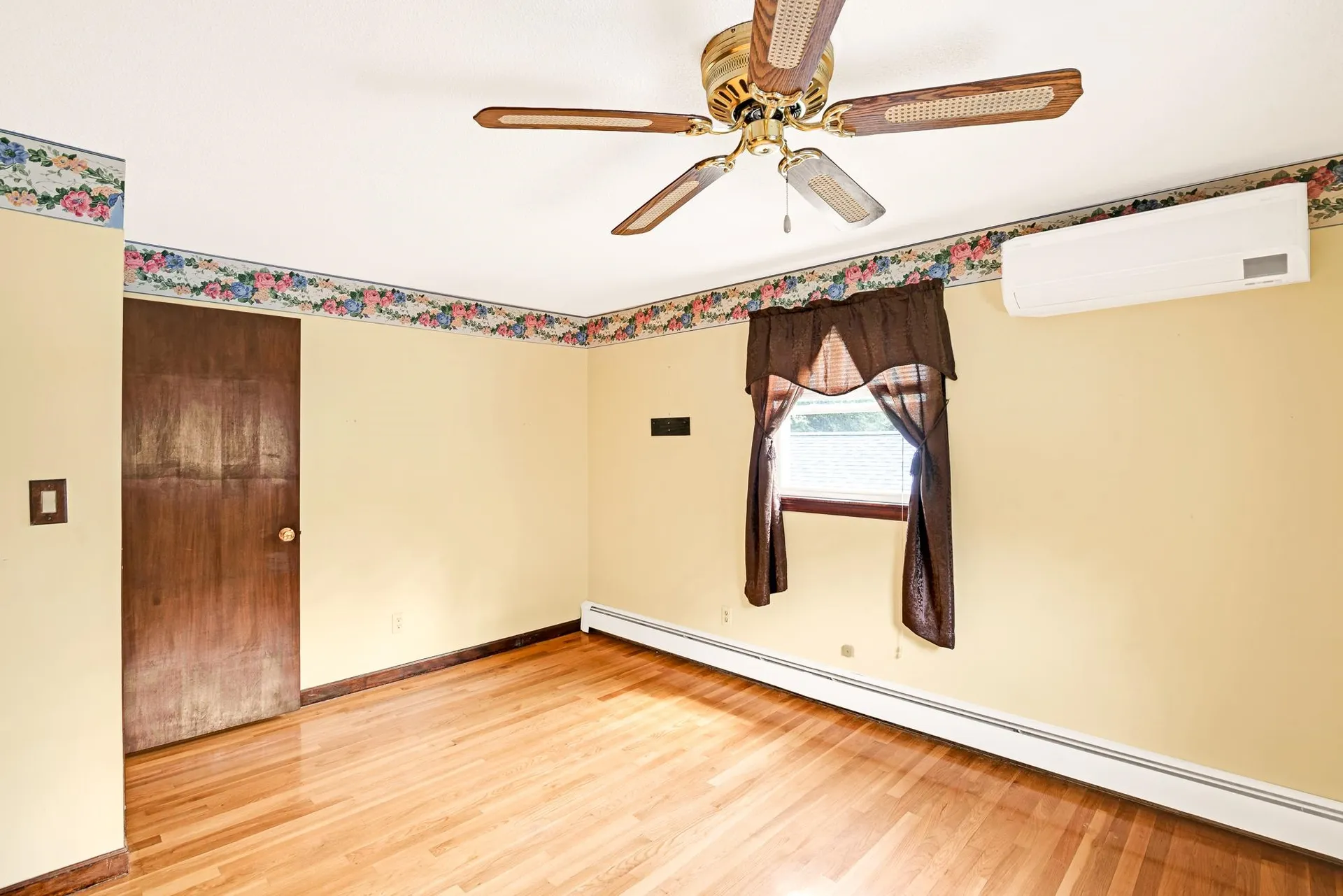 92 Old Dover Road Rochester NH 03867
