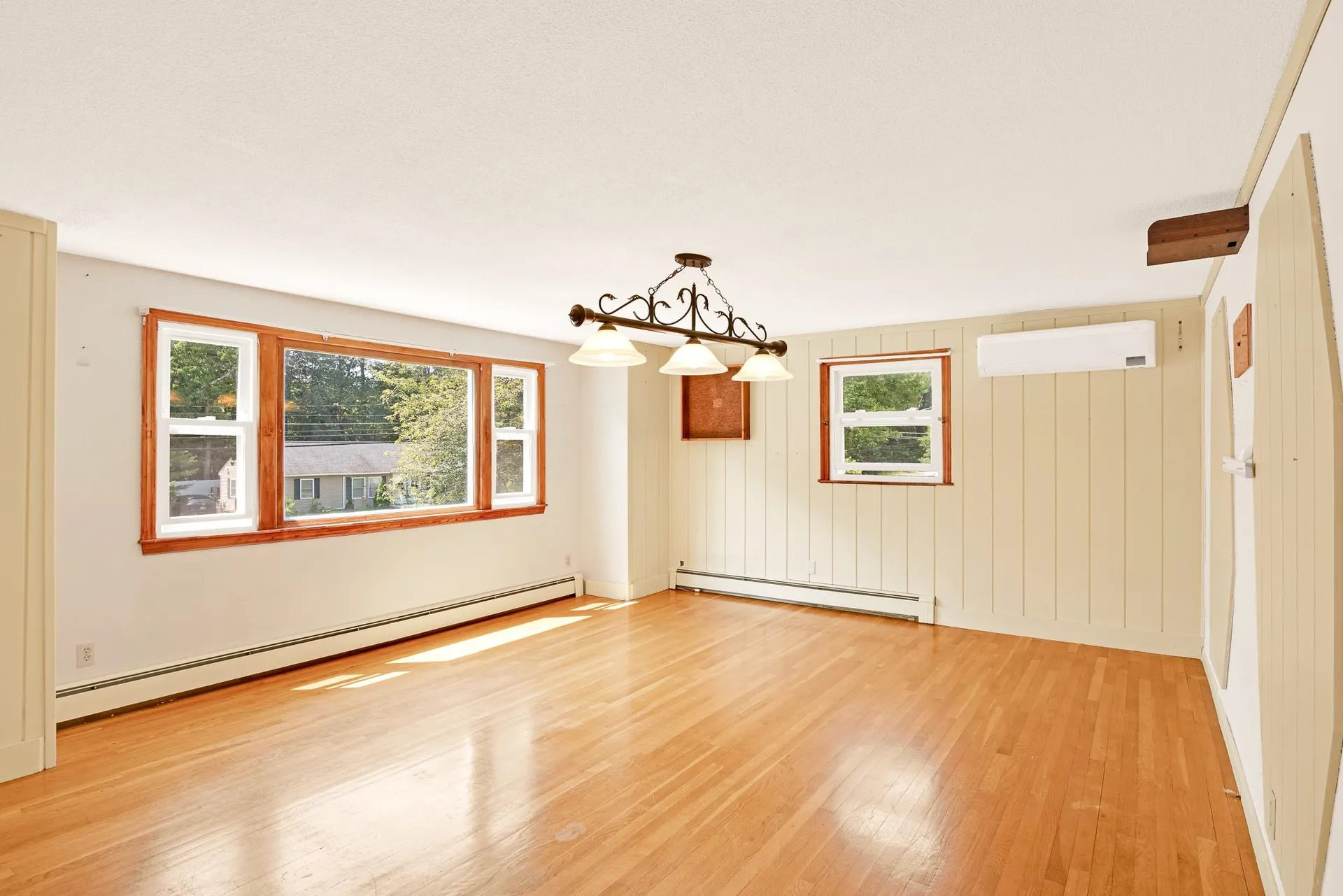 92 Old Dover Road Rochester NH 03867