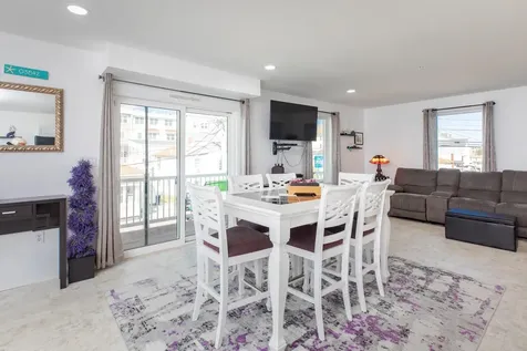 3 Perkins Avenue Hampton NH 03842