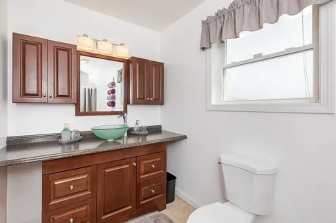 3 Perkins Avenue Hampton NH 03842