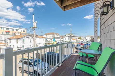 3 Perkins Avenue Hampton NH 03842