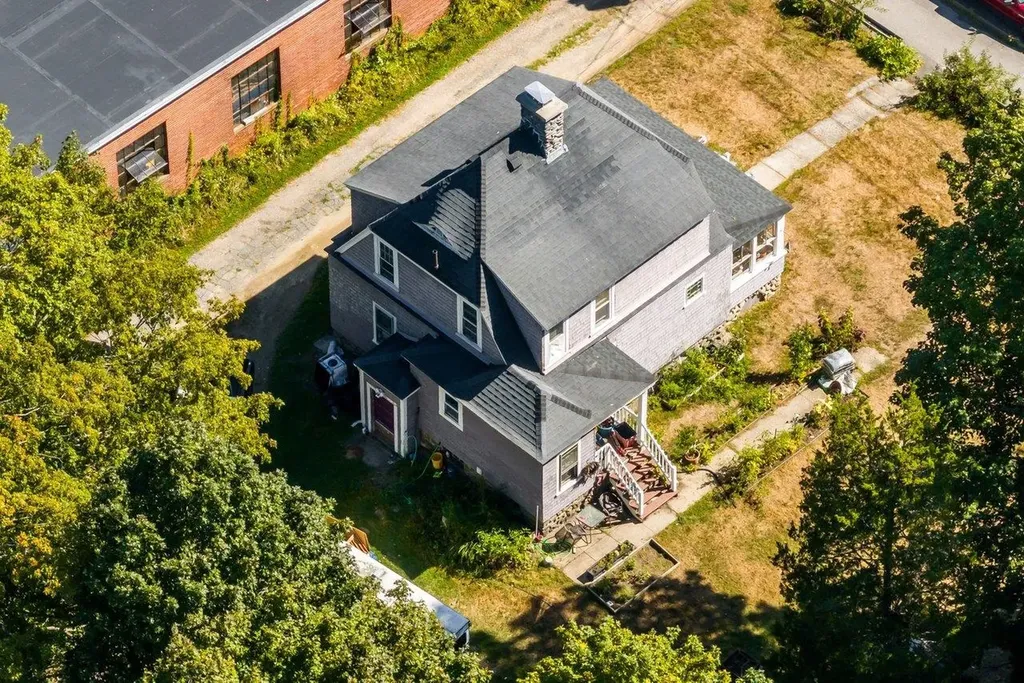 53 Winter Street Exeter NH 03833