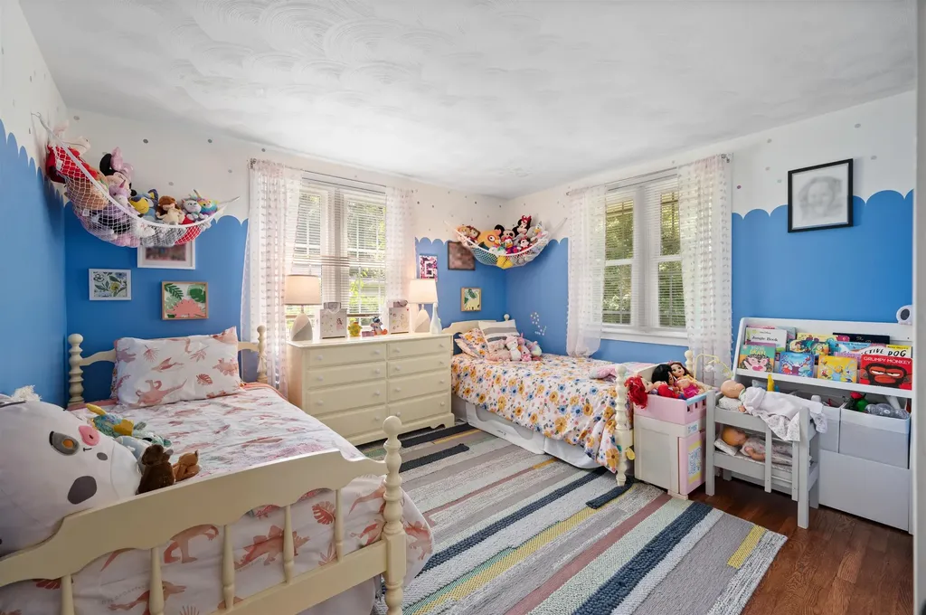 20 Bourn Avenue Hampton NH 03842