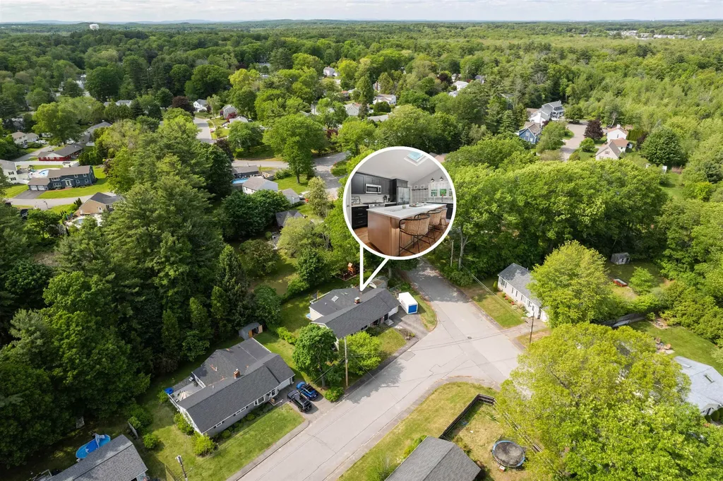 20 Bourn Avenue Hampton NH 03842