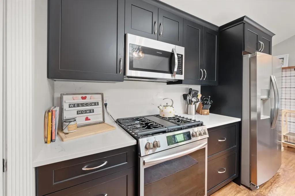 20 Bourn Avenue Hampton NH 03842