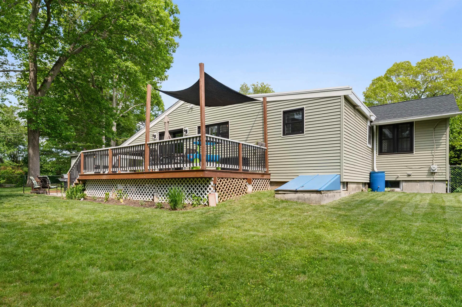 20 Bourn Avenue Hampton NH 03842