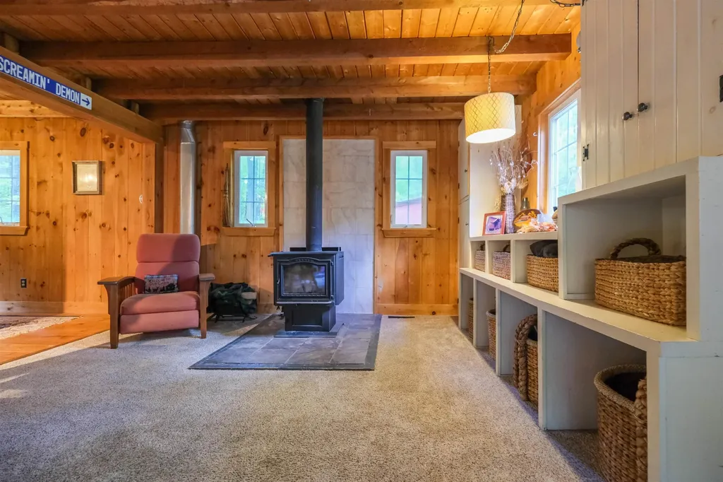 615 Old County Road Cavendish VT 05142