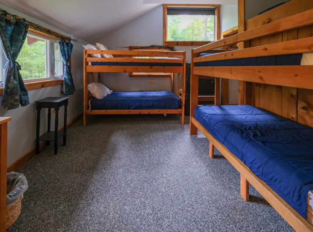 615 Old County Road Cavendish VT 05142